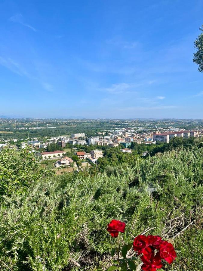 Mirabel Apartment Chieti Exterior photo